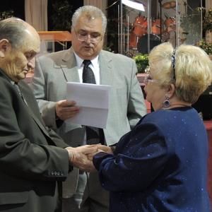 Meet your Posher, Vickie